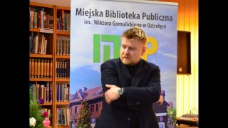 MBP w Ostrołęce prezentuje: Karol Samsel i jego najnowsza książka "Norwid. Formy odczytywania"
