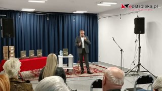 Robert Radzik w Olszewie-Borkach. Promował książkę “Walczyć jak nasi przodkowie”